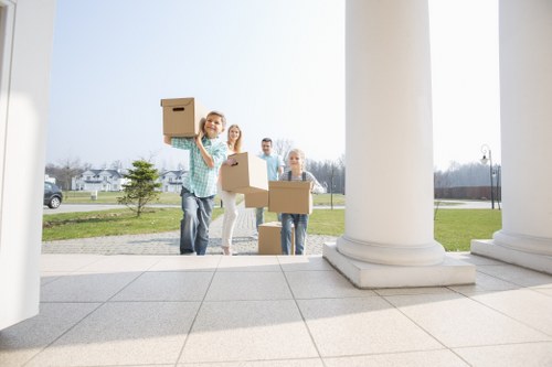 Commercial and residential removal van service in Edgware